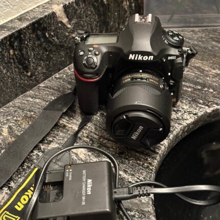 Nikon D850 + 35Mm 1.8G Bundle Professional Camera Cinema Video Like New Best!